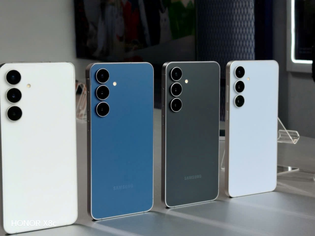 Samsung Galaxy S25 Fe a ete lance au Vietnam ainsi que dans le monde. Photo: nguyen dang