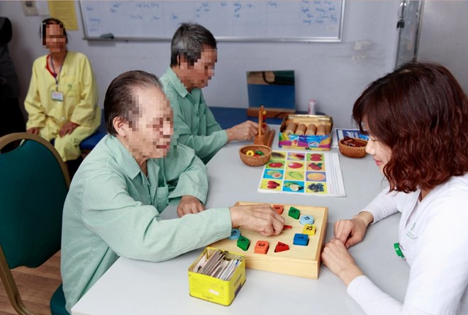 Do not confuse cognitive decline in the elderly with confusion. Photo: BVCC