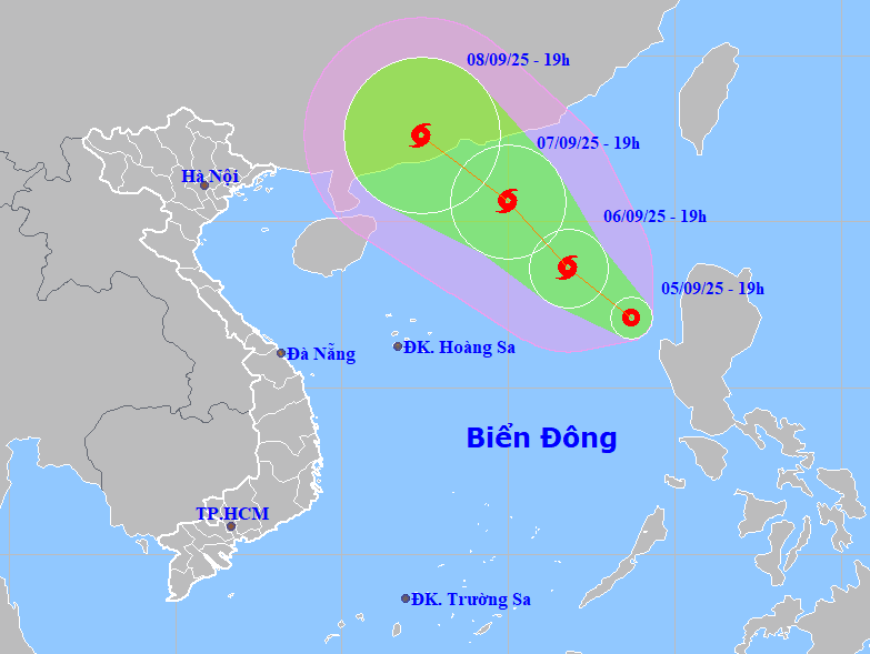 Pronostico de la trayectoria y la zona de influencia de la depresion tropical en el Mar de China Meridional que pronto se convertira en la tormenta numero 7. Foto: NCHMF
