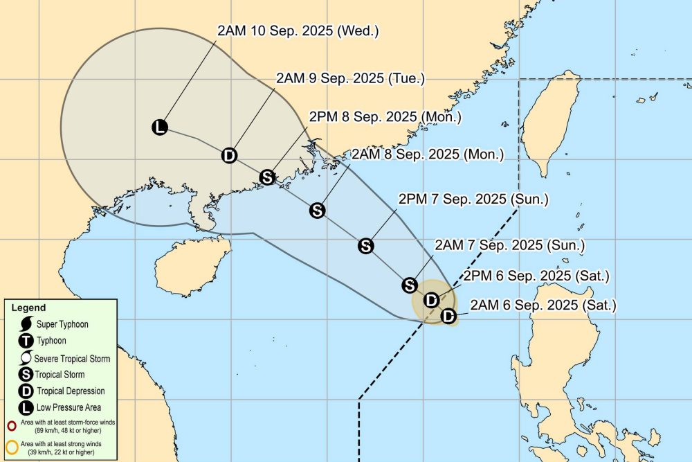 Ap thap nhiet doi sap thanh bao tren Bien Dong. Anh: PAGASA