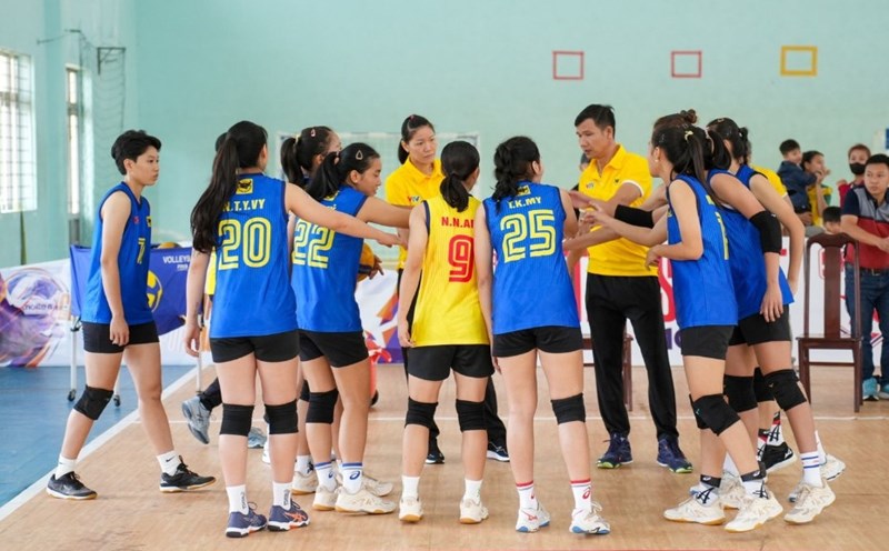 VTV Binh Dien Long An youth volleyball team will compete in the quarter-final match on September 6. Photo: VTVBDLA