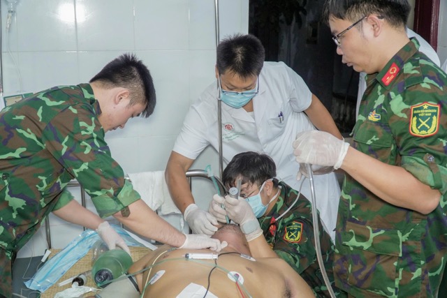 The patient was given timely emergency care by helicopter. Photo: Provided by the hospital