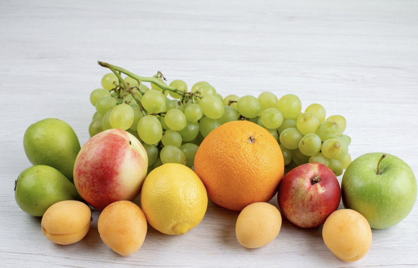 Fruits, a source of nutrients that protect cells. Photo: Thuy Duong