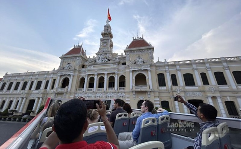 International visitors to Ho Chi Minh City. Photo: Ngoc Le