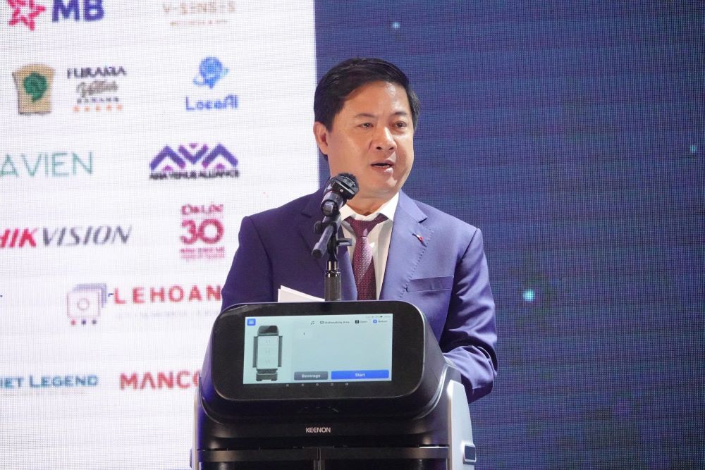 Mr. Luong Nguyen Minh Triet holds the position of Secretary of the Da Nang City Party Committee for the 2020-2025 term. Photo: Tran Thi