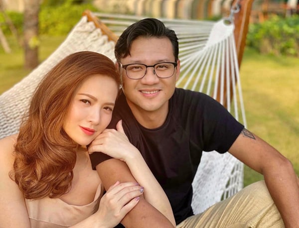 Director Khai Anh and his wife, actress Dan Le. Photo: Character provided
