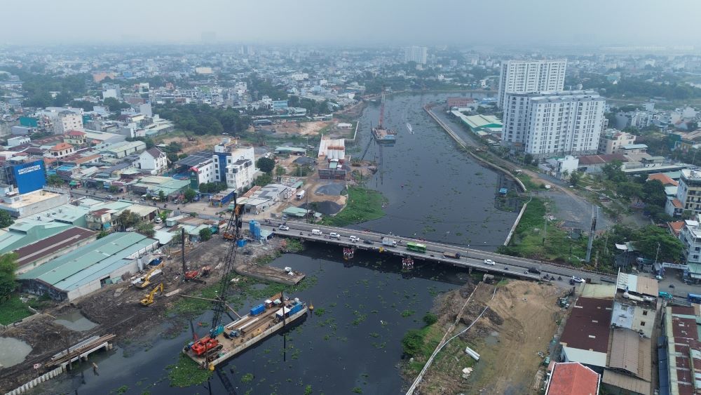 Tham Luong - Ben Cat canal renovation project seen from above. Photo: Anh Tu