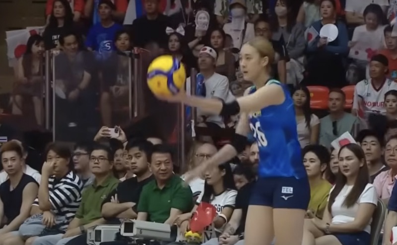 L'equipe japonaise de volleyball feminin perd malheureusement en demi-finale du championnat du monde. Photo tiree de la video