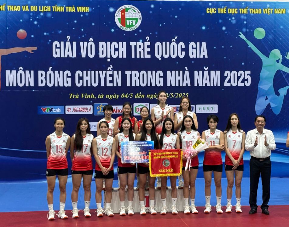 Young players of the Information Corps are playing well at the 2025 National Club Volleyball Tournament. Photo: BCTT