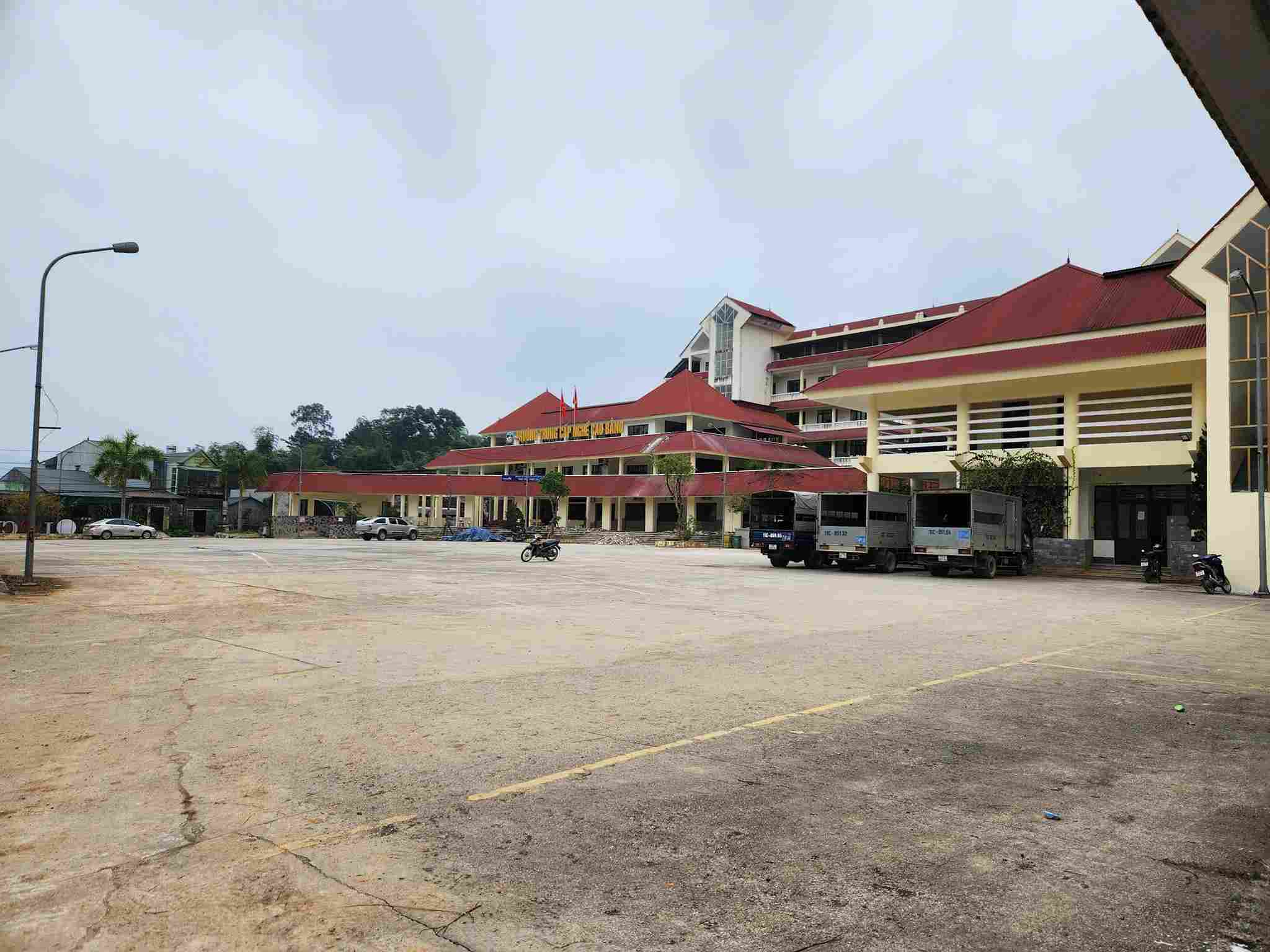 Truong Trung cap nghe (Cao dang Cao Bang) la mot trong nhung co so dao tao duoc huong nguon ngan sach lon de cai tao co so, ha tang. Anh: Tan Van