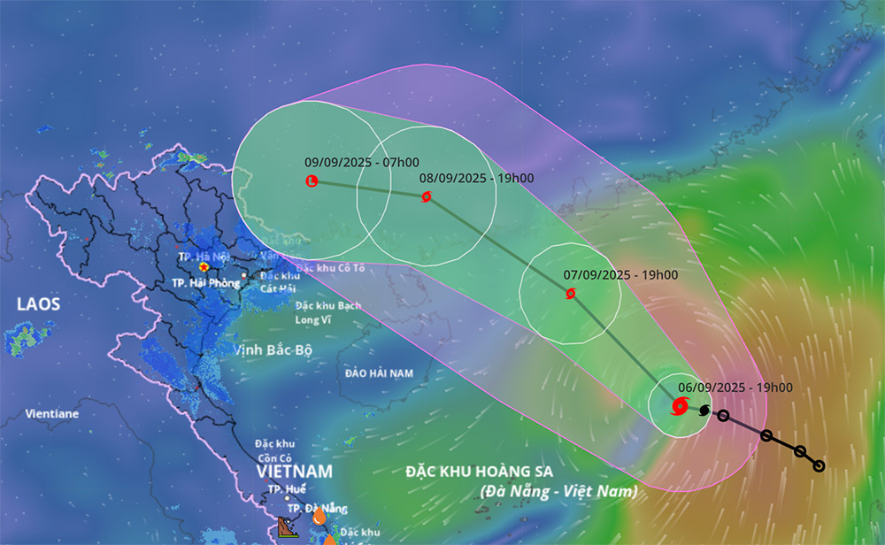 Forecast of the path and area of influence of storm No. 7 Tapah. Photo: Vietnam Disaster Monitoring System