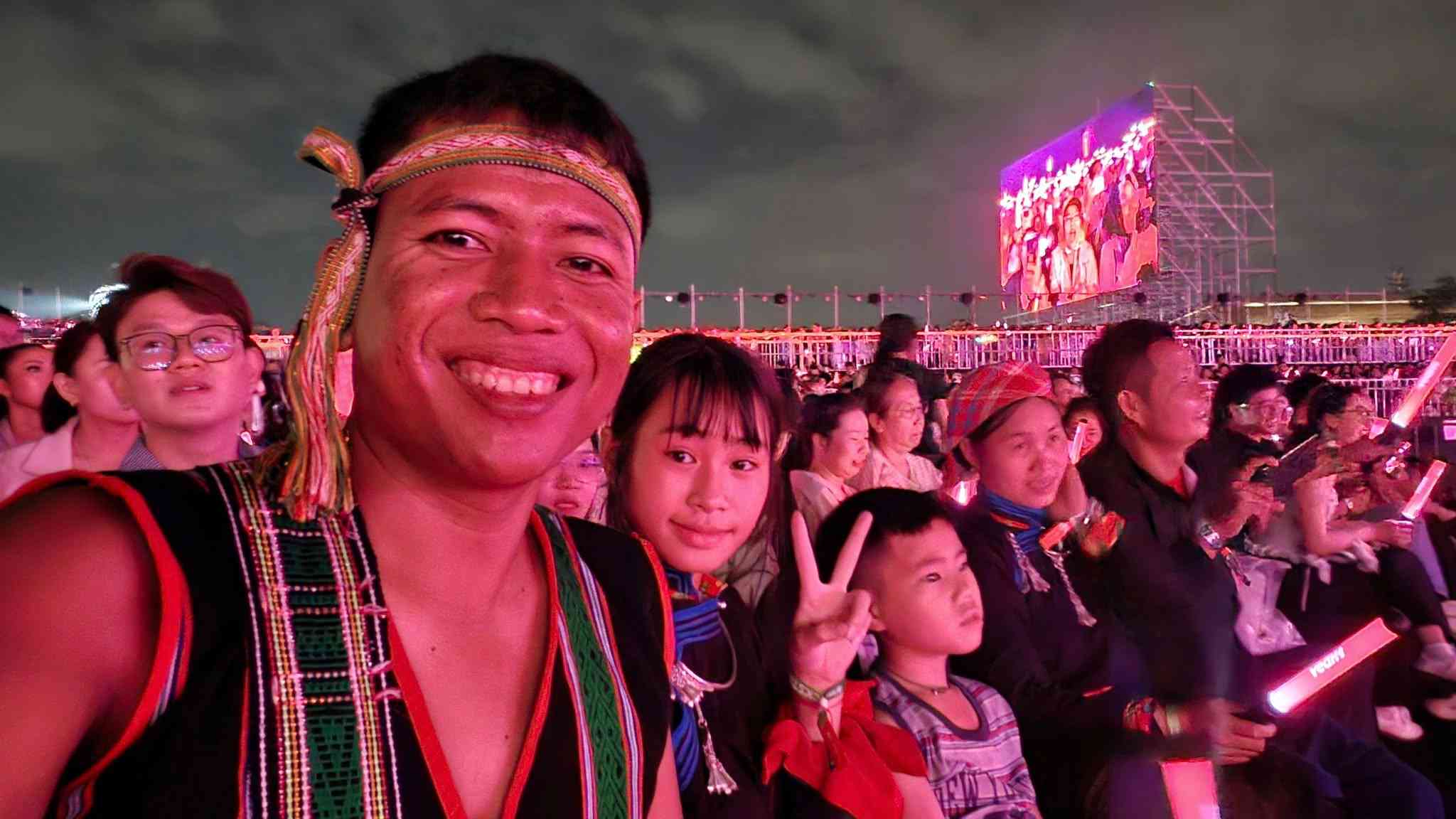 Haha's family came to cheer for the talented people. Photo: Dong Hoang.