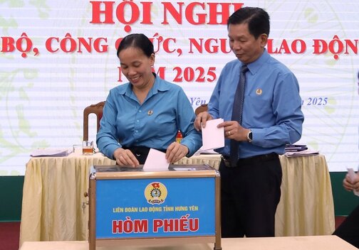 La Federation du travail de la province de Hung Yen soutient le peuple cubain. Photo : Syndicat de Hung Yen