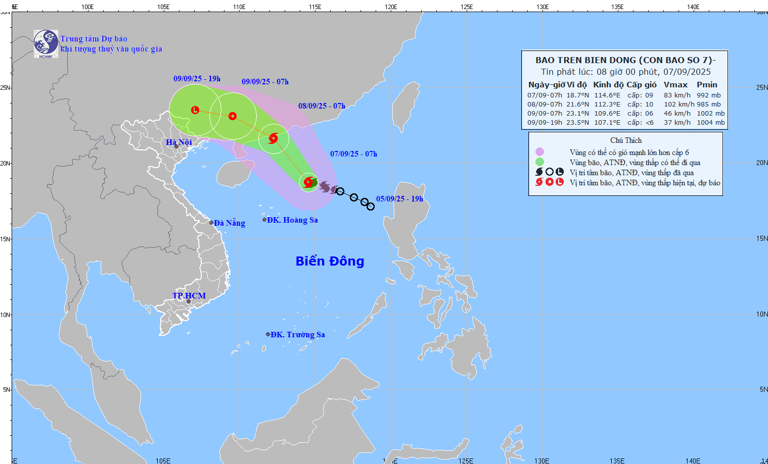 Cap nhat vi tri va duong di cua bao so 7 vao 8 gio ngay 7.9. Nguon: Trung tam Du bao Khi tuong Thuy van Quoc gia