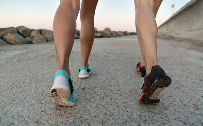 The right walking pose, the foundation for speed. Photo: Thuy Duong