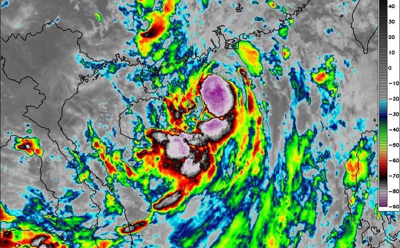 Storm No. 7 Tapah is expected to make landfall in Quang Dong province on the morning of September 8. Photo: Weathererds