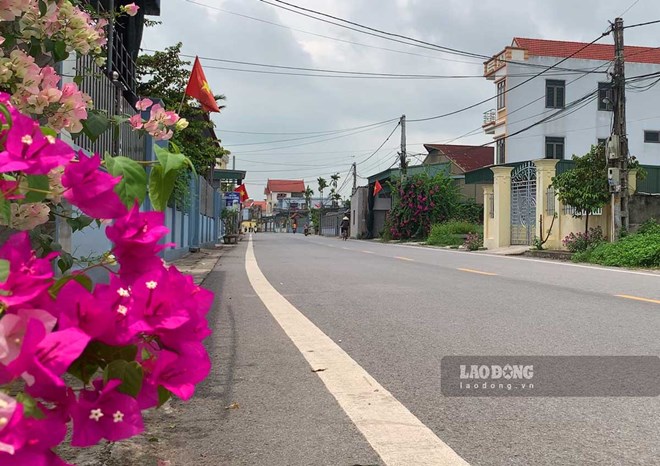 Đường rộng thênh thang nhờ phong trào hiến đất làm đường ở Hưng Yên