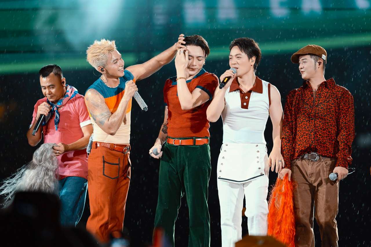 Các anh tài trong concert Anh trai vượt ngàn chông gai. Ảnh: Yeah1.