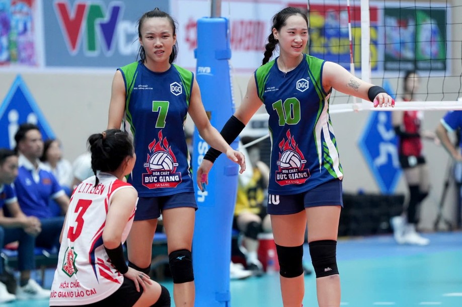 많은 득지앙 화학 선수들이 청소년 대회에서 뛴 후 전문성을 키웠습니다. 사진: VFV