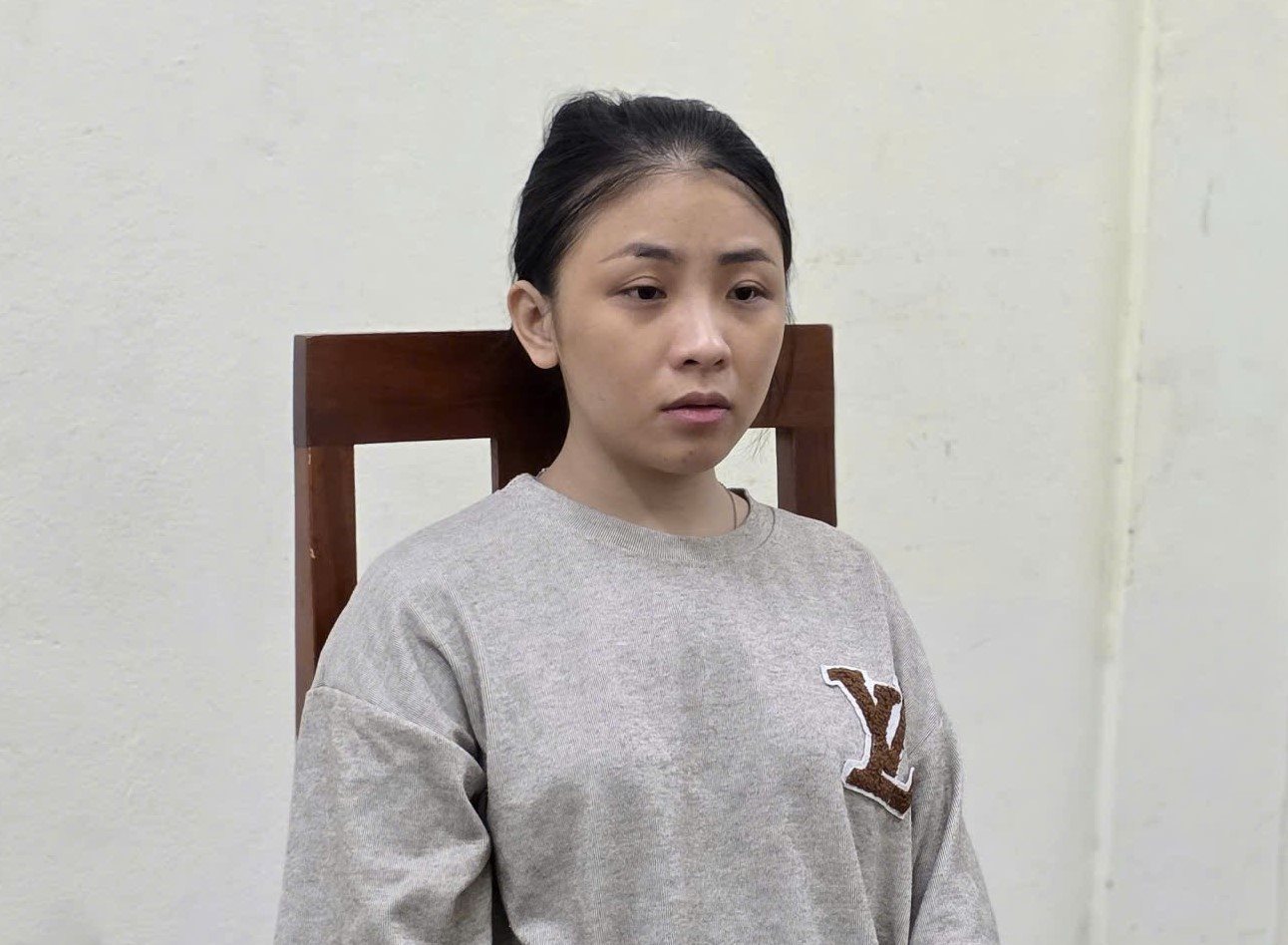 Le Ngoc Nhu was arrested by the police in Da Nang. Photo: Bao Ngoc