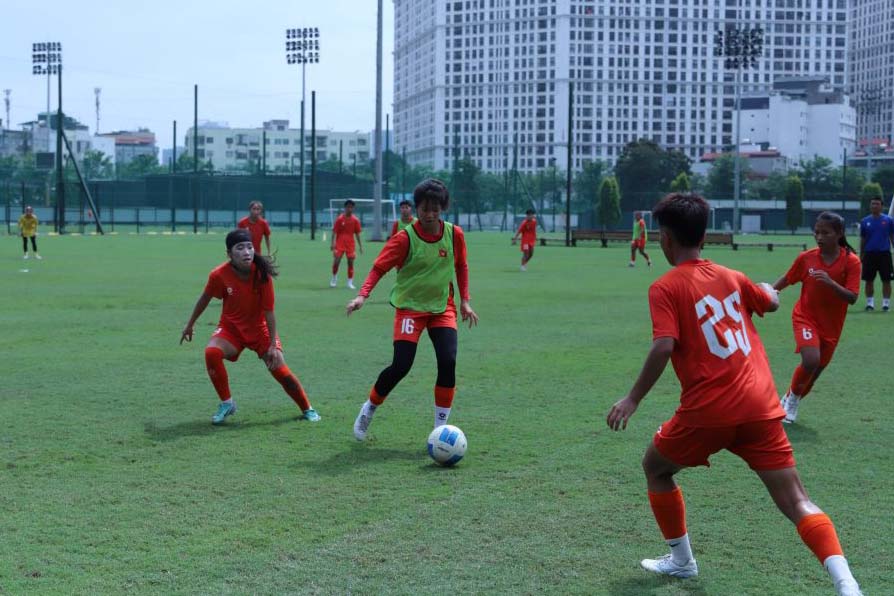 U17 베트남 여자 대표팀 독일 전지훈련 준비 완료. 사진: VFF