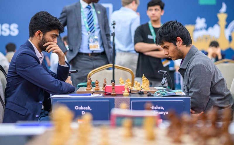 Mishra (right) in the match against Gukesh in round 5 of FIDE Grand Swiss. Photo: International Chess Association