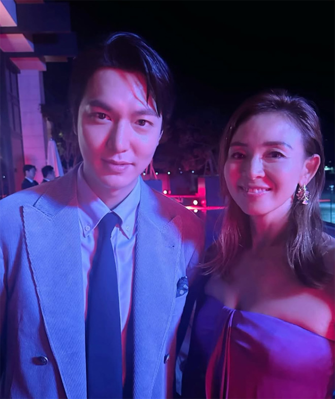 Yano Shiho chup cung Lee Min Ho tai su kien. Anh chup tu Instagram