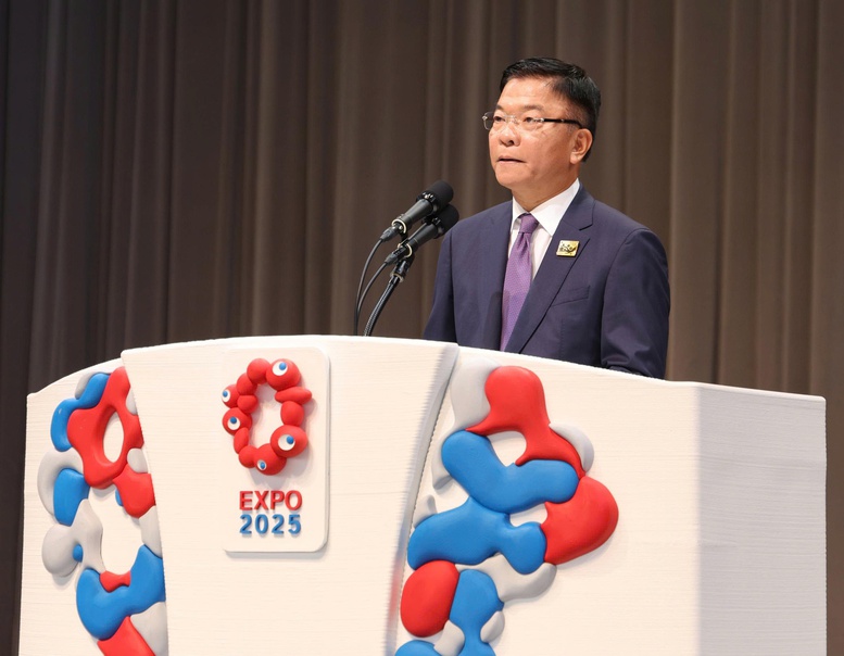 Pho Thu tuong Le Thanh Long phat bieu tai le khai mac Ngay Quoc gia Viet Nam tai World EXPO Osaka 2025. Anh: VGP
