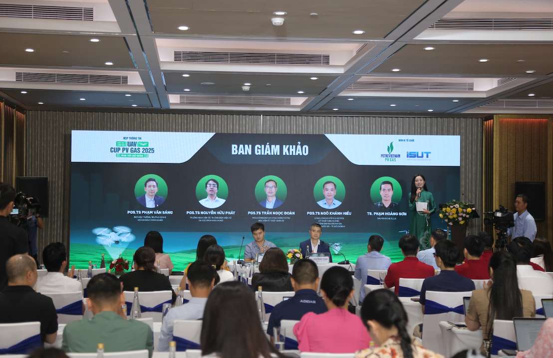 Lanzamiento del Concurso de Creatividad UAV Cup PV GAS 2025 con el tema 'El cielo de la patria'. Foto: Tuyet Lan