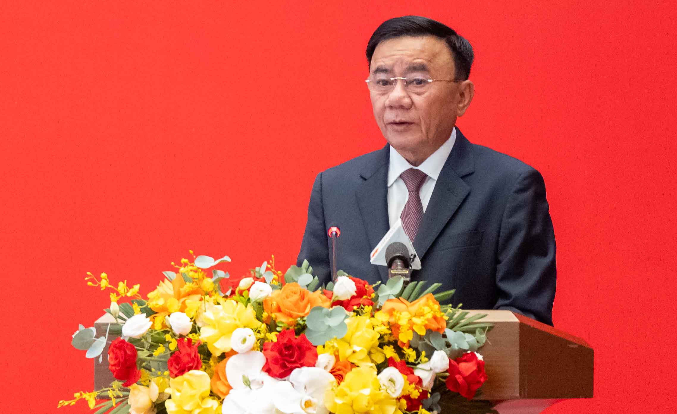 Politburo member and Standing member of the Secretariat Tran Cam Tu said that the National Assembly is always the embodiment of the great national unity bloc, closely associated with the people. Photo: Pham Thang