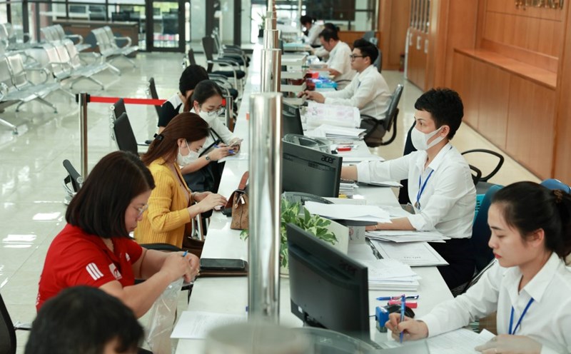 The Secretariat has issued Regulation No. 360-QD/TW on functions, tasks, and organization of the political center apparatus of communes, wards, and special zones. Photo: Hai Nguyen