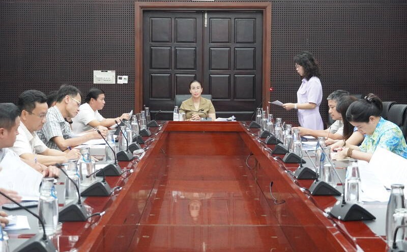 On the afternoon of September 9, Vice Chairwoman of the Da Nang People's Committee Nguyen Thi Anh Thi had a working session with units on the progress of the Infrastructure Project and landscape of the Truong Son Monument campus (phase 2). Photo: Da Nang City People's Committee