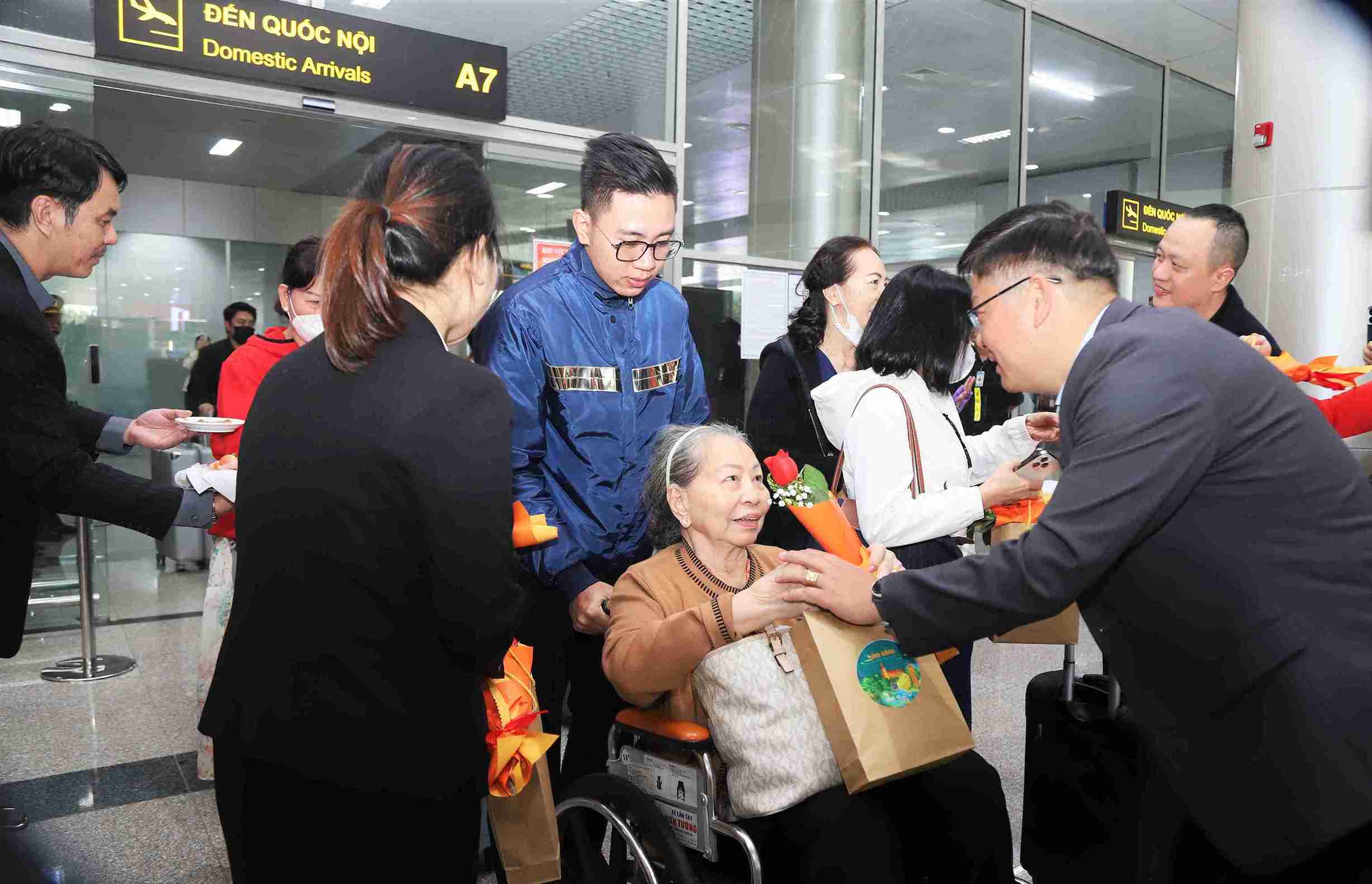 Tren chuyen bay so hieu VN-6172 co 250 vi khach tu thanh pho Ho Chi Minh den Lam Dong du lich dau nam moi 2026. Anh: Phuc Khanh 
