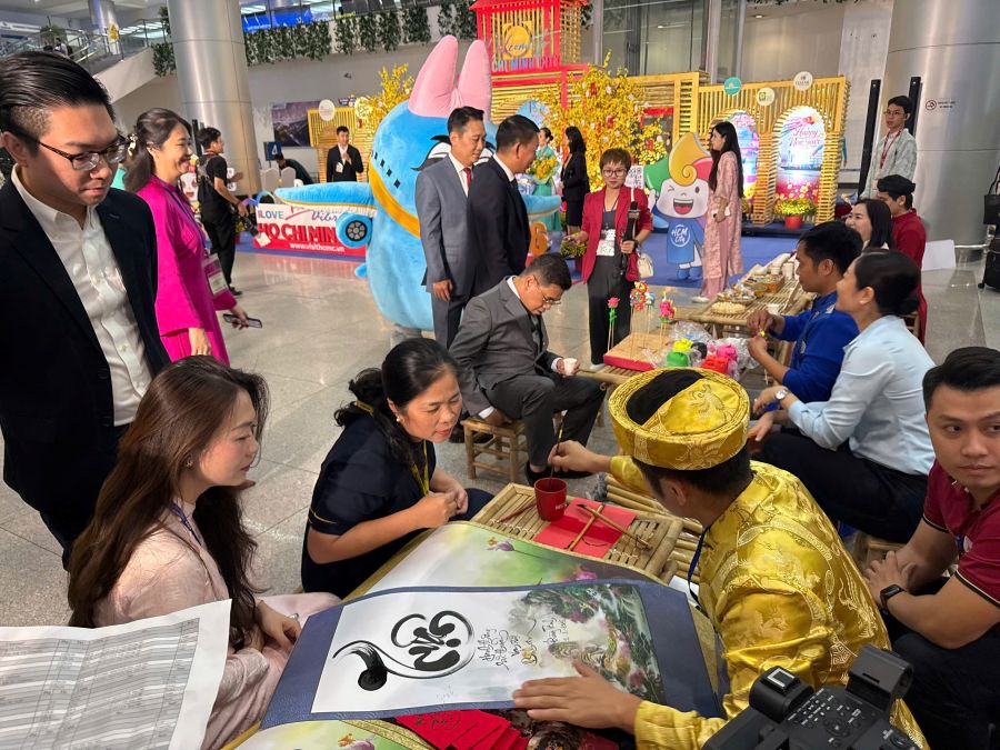 Ho Chi Minh City welcomes the first visitors to the ground in 2026. Photo: Thanh Chan
