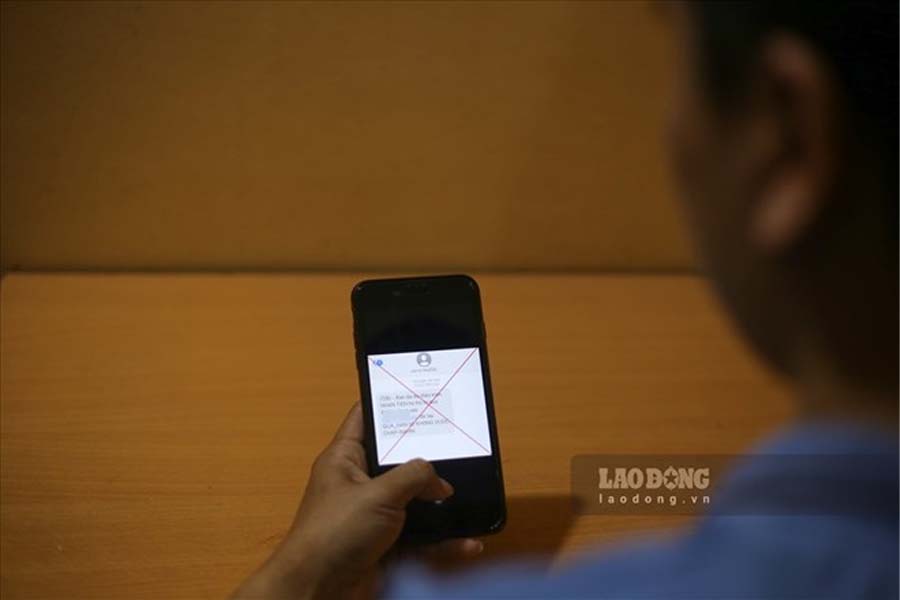 The trick of sending malicious files disguised as New Year's greetings targets the subjective habits of holiday users. Photo: Tran Tuan