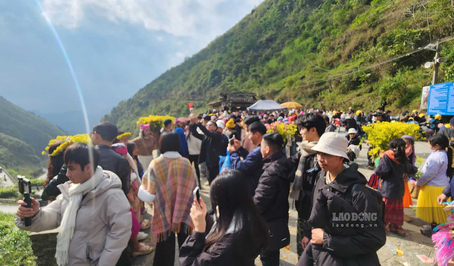 Tourists to the highlands of Tuyen Quang increase sharply during the 2026 New Year holiday. Photo: Nguyen Tung.