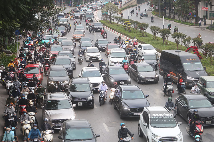 It is forecasted that in the coming days, the North will no longer have widespread severe cold, but in the early morning and at night it will still be quite cold. Photo: Viet Anh