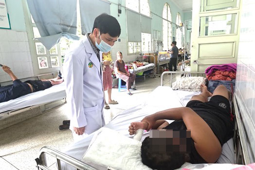 The patient is currently being actively cared for after the firecrackers at home. Photo: BVCC