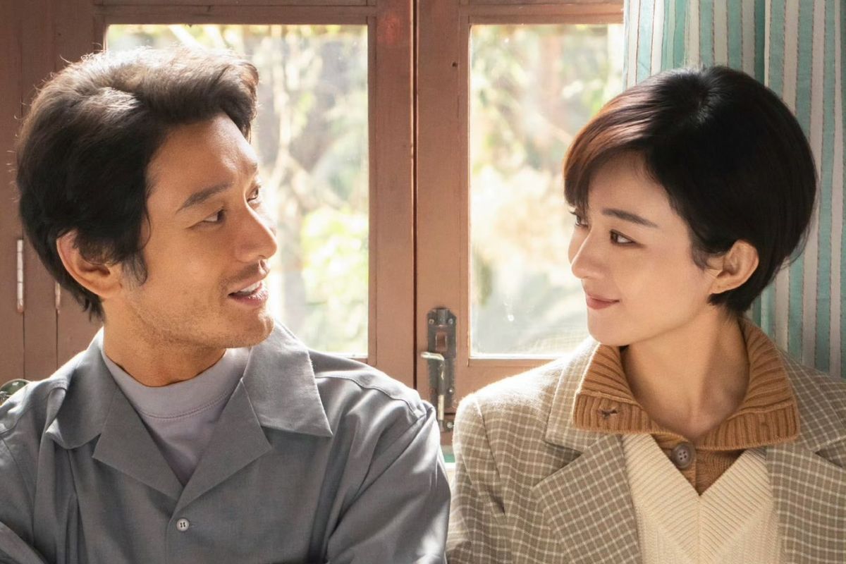 Huynh Hieu Minh and Trieu Le Dinh in "Tieu Thanh Dai Su". Photo: Producer