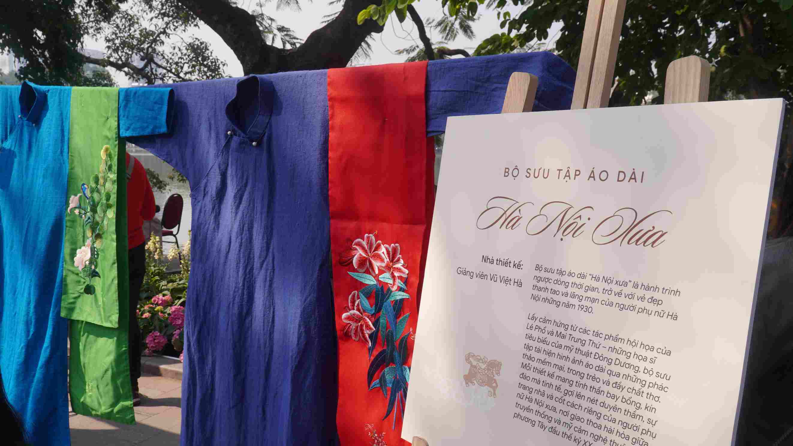 Su giao thoa giua my thuat Dong Duong va ta ao dai Viet. Anh: Minh Vu