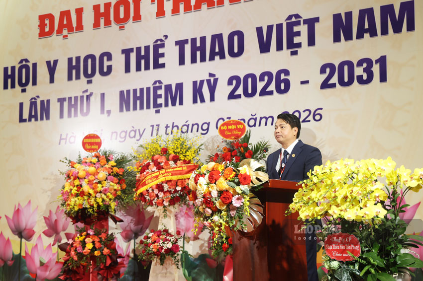 TS.BS Nguyen Manh Thang, Chu tich Hoi Y hoc The thao Viet Nam phat bieu nhan nhiem vu. Anh: Viet Anh