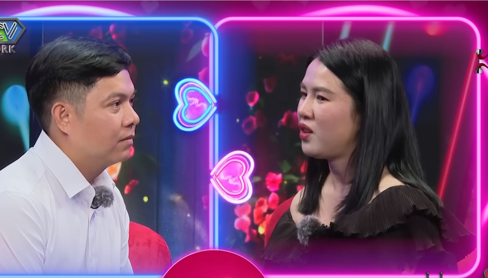 The couple at the "You Want to Date" program. Photo: MCV unit.