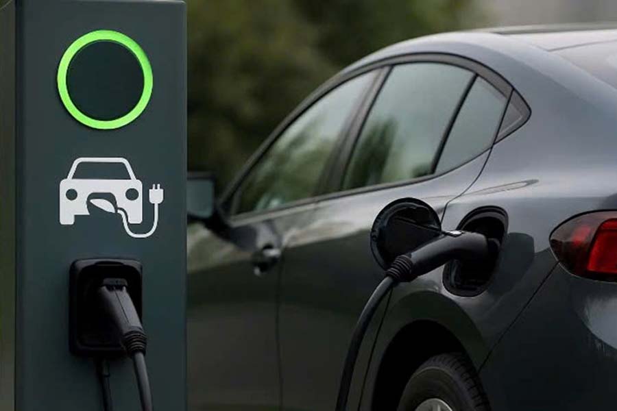 Although considered the next trend of electric vehicles, V2G still needs time to complete infrastructure, technical standards and electricity price models. Photo: Duc Van