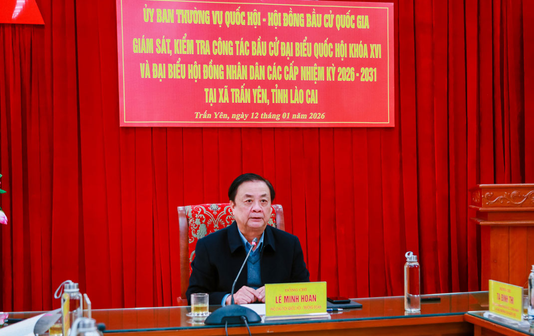 Pho Chu tich Quoc hoi Le Minh Hoan phat bieu ket luan buoi lam viec. Anh: Nguyen Hien 