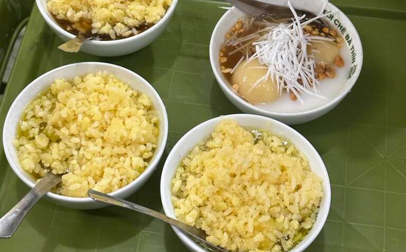Xôi chè Hà Nội. 