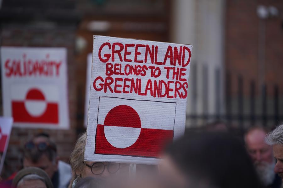 People protest in front of the US Embassy in Copenhagen, Denmark on March 29, 2025 with banners: Greenland belongs to the Greenland people. Photo: Xinhua