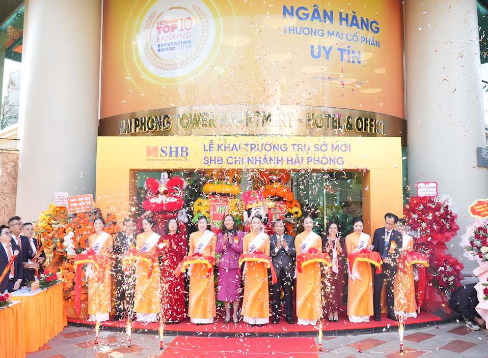 Opening Ceremony of SHB Hai Phong Branch's new headquarters. Photo: SHB