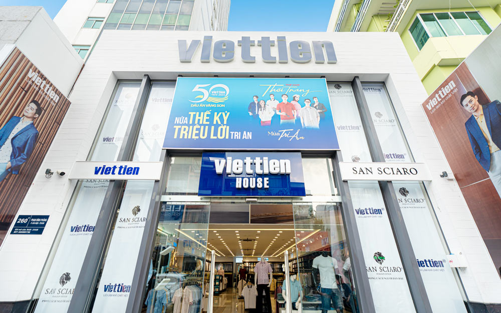 Viet Tien Garment Joint Stock Corporation celebrates its 50th anniversary of formation and development (1975–2025). Photo: Provided by DN