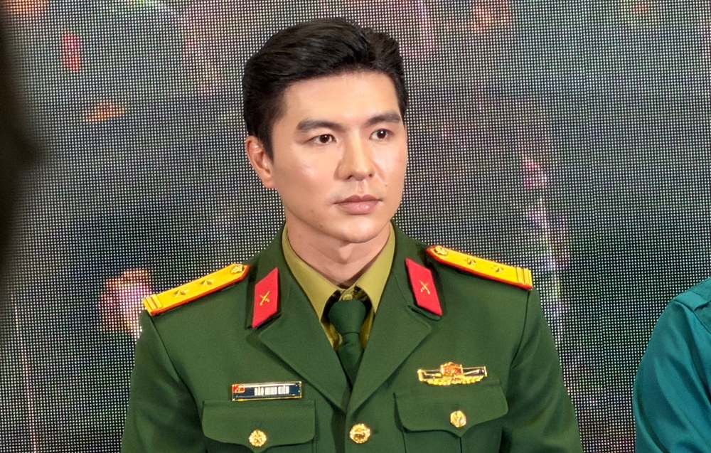 Steven Nguyen reveals his cat-xe after "Red Rain". Photo: Minh Trang