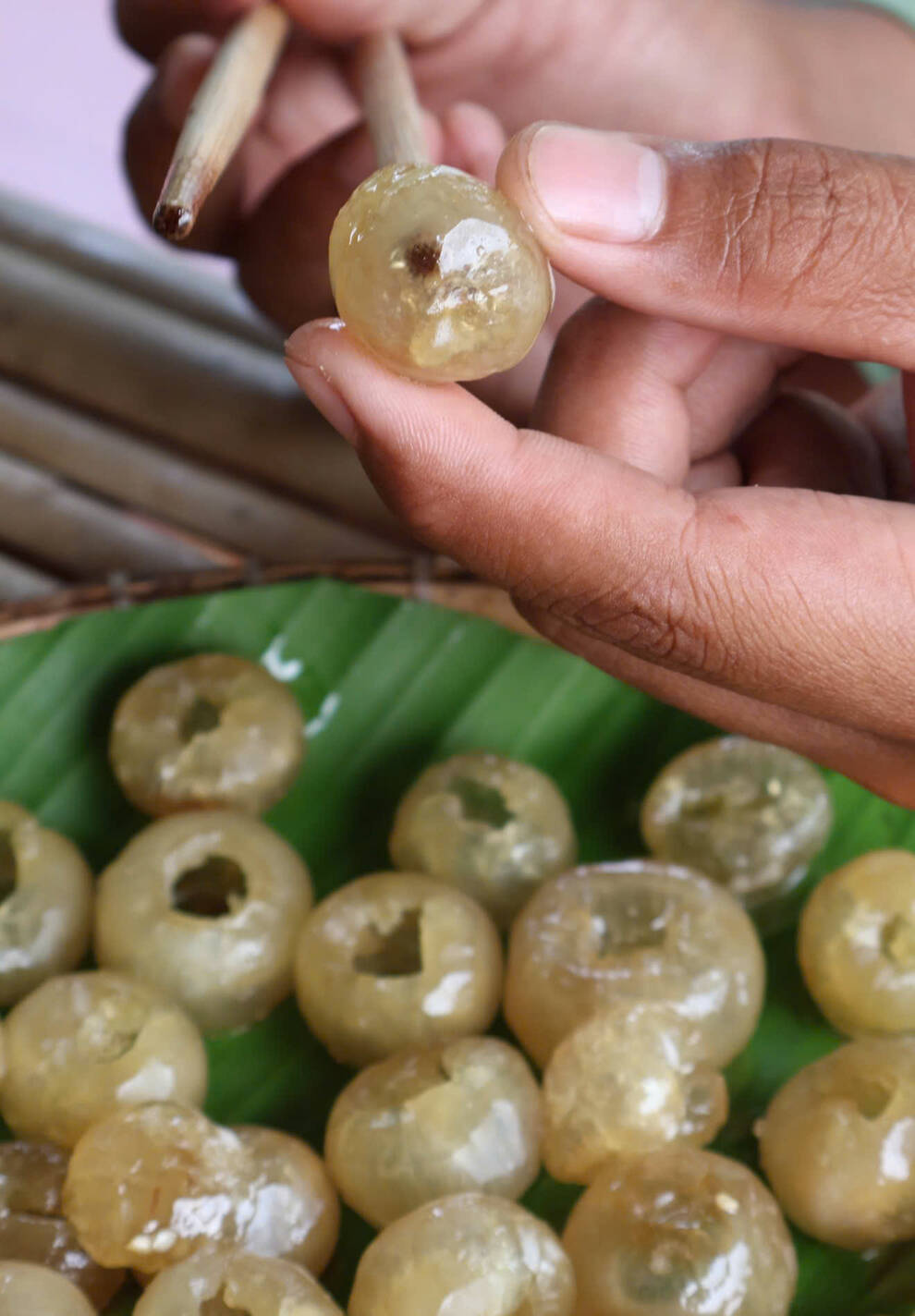 Mứt cà pháo độc đáo ít người biết làm. Ảnh: Nguyễn Minh Hiếu